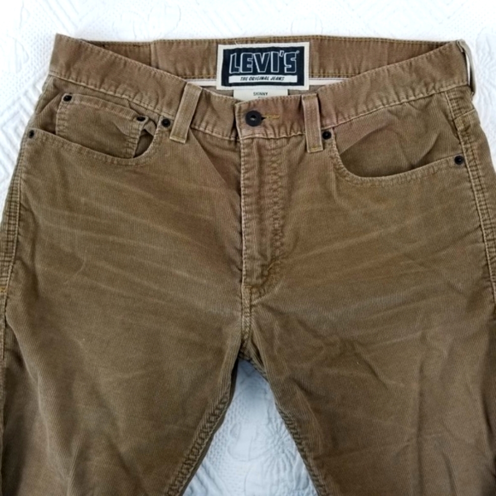 LEVI'S SHORTS - Picture 5 of 7